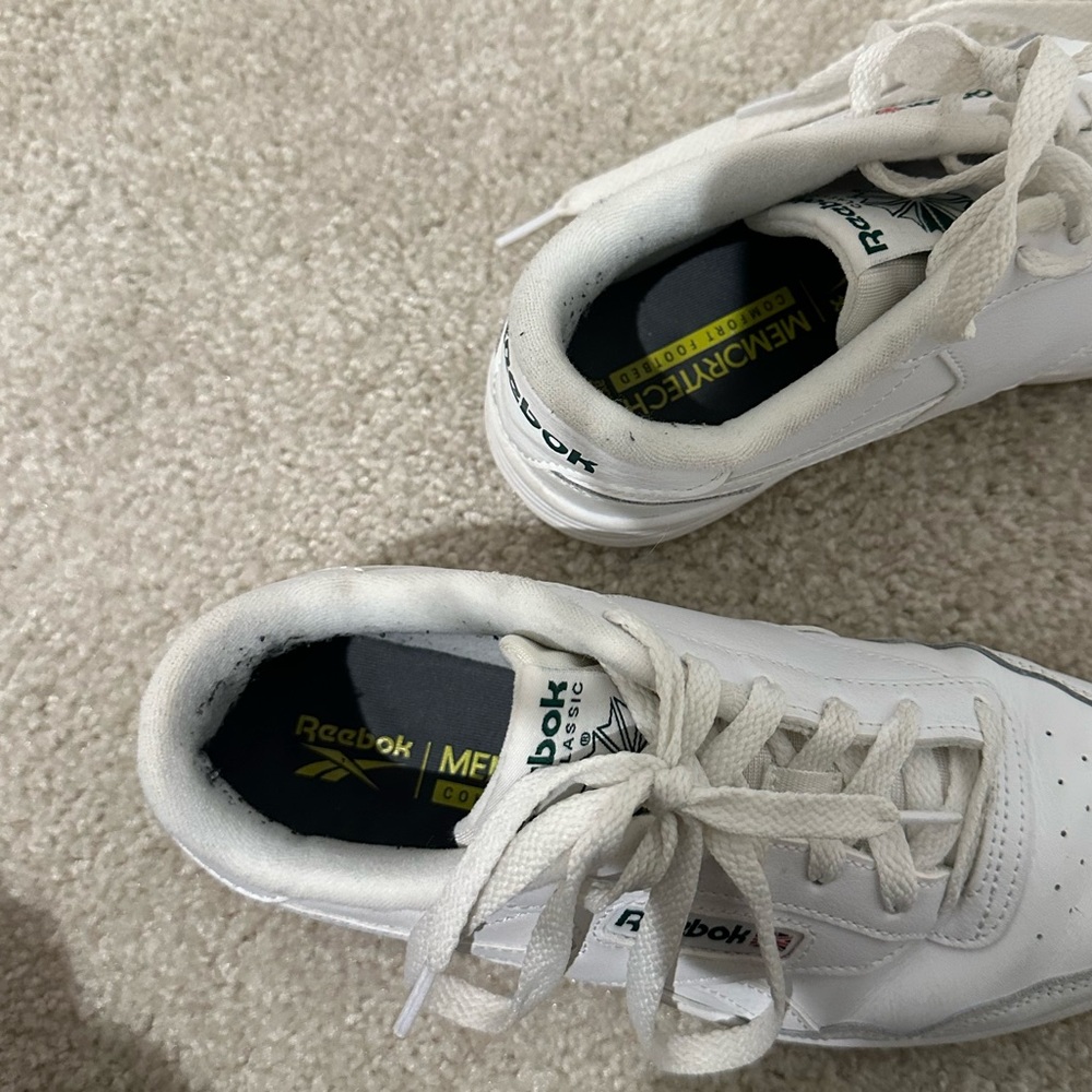 White Reebok Sneakers - Picture 2 of 4